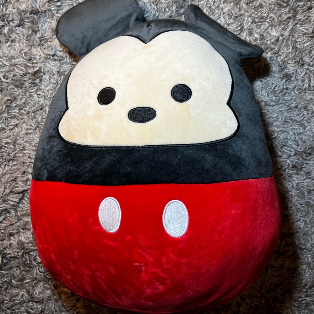 Mickey Mouse squishmellow